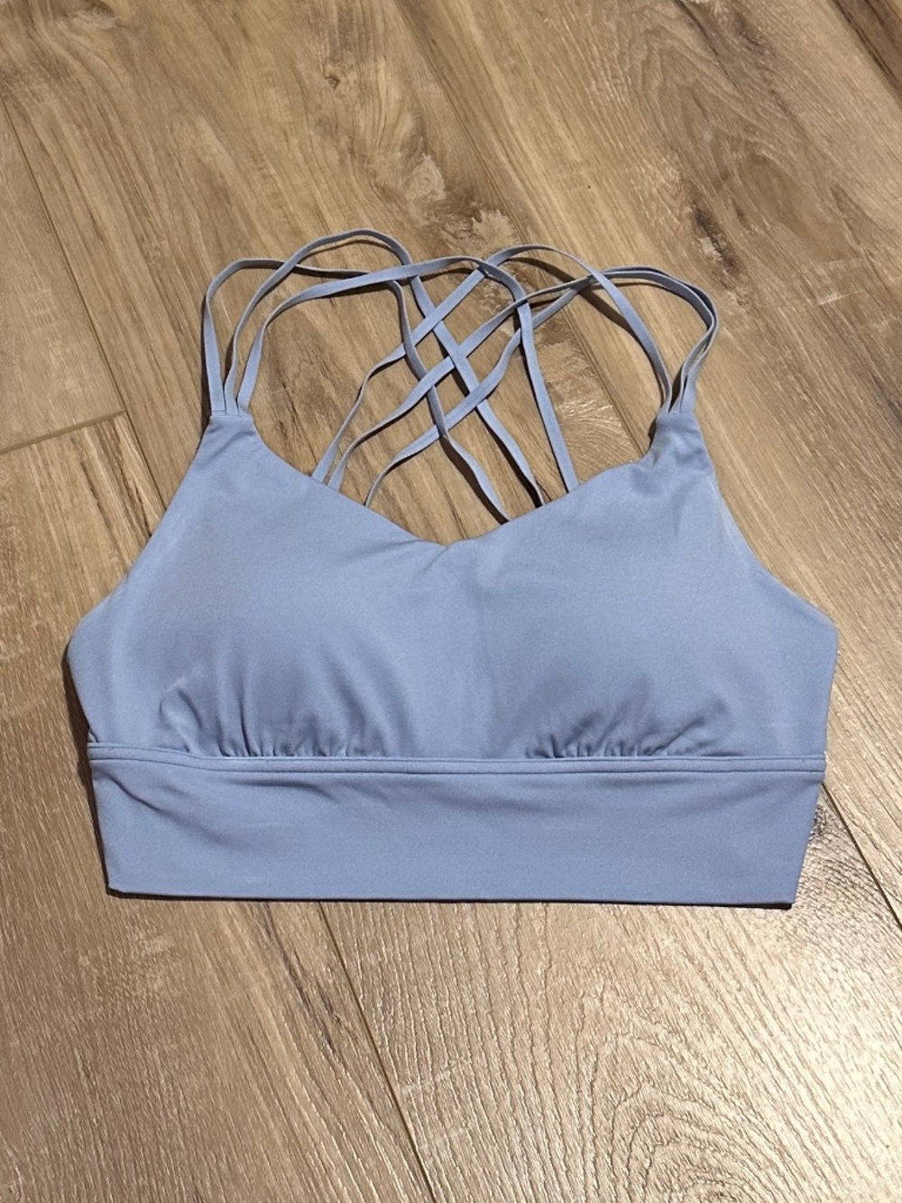 OFFLINE by Aerie Light Blue Sports Bra - MEDIUM